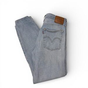 Levi's Classic Light Blue Straight Jeans
